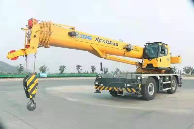 ⚡Купить Самоходный внедорожный короткобазный кран 25t XCMG XCR25L5 от официального дистрибьютора XCMG в Украине ⚡ Купить по самой низкой цене ⚡Отдел продаж ⚡+38(095)457-00-44 ⚡+38(067)457-00-44